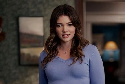 Alisha Newton Net Worth
