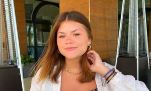 Lia McHugh Net Worth