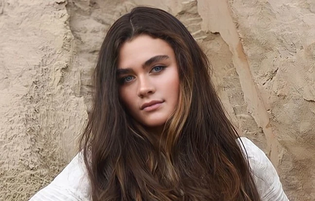 Lola Flanery Net Worth