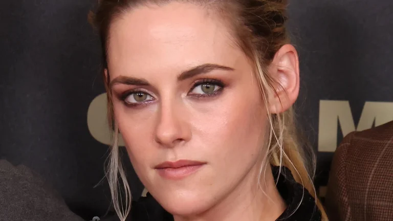 Kristen Stewart’s Funniest Interviews – Proof She’s Low-Key Hilarious