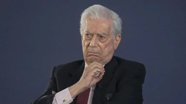 Mario Vargas Llosa Net Worth